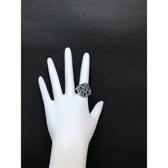Avon Silver Tone Adjustable Ring W/ Faux Turquoise Sierra Design Signed SC (R62) - Picture 2 of 4